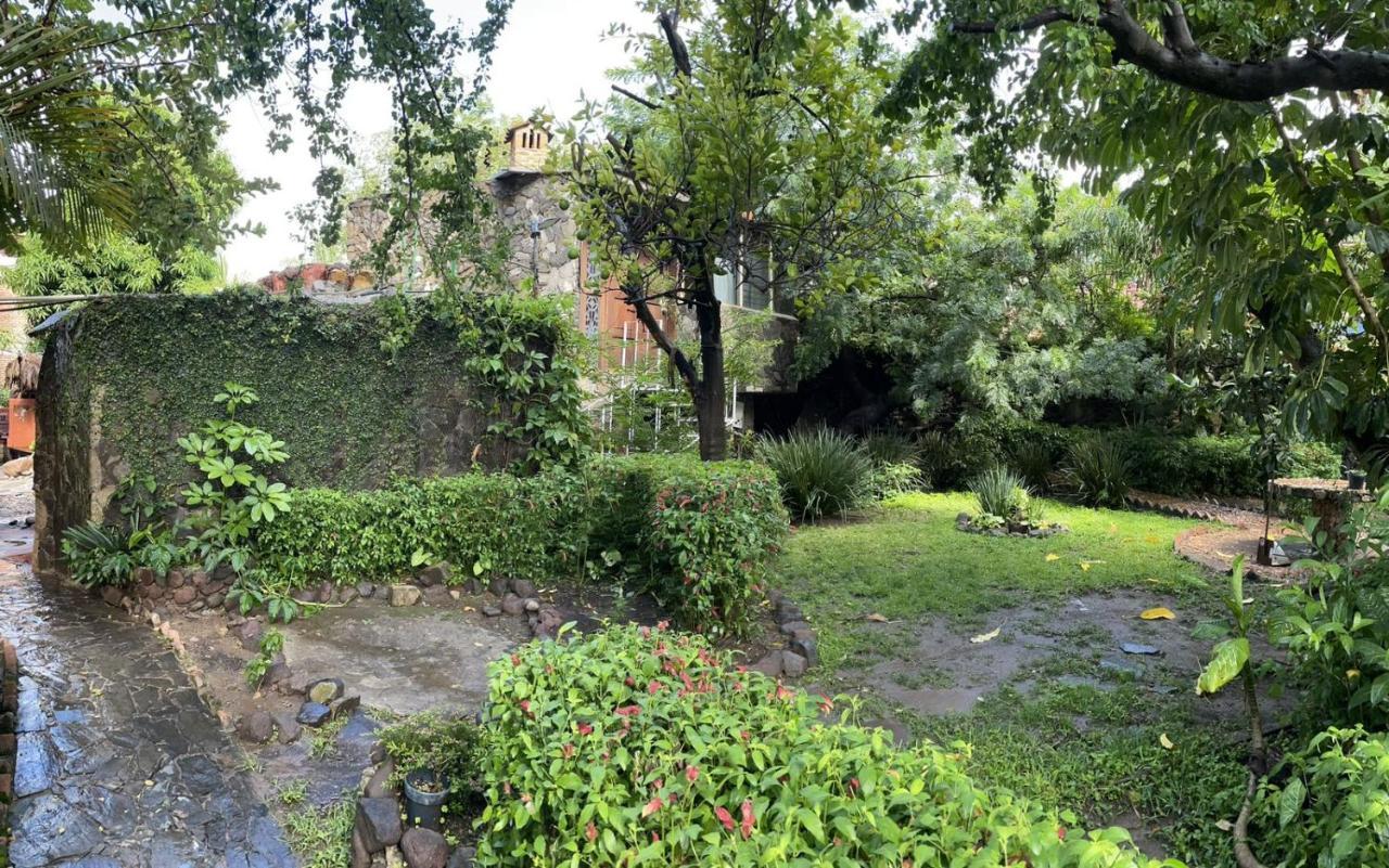 La Casa De Los Mangos Ajijic San Antonio Tlayacapan Экстерьер фото